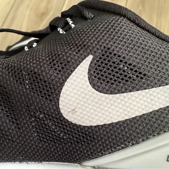 Nike LunarGlide 6 Women’s Running Shoes Black White Size 9 US 654433-001 - Picture 15 of 15